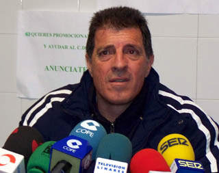 El entrenador rojiblanco durante su comparecencia de prensa