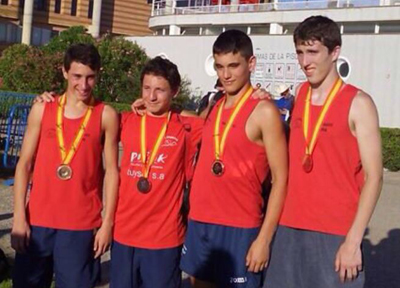 Equipo de relevos 4x100 que consiguió el bronce 