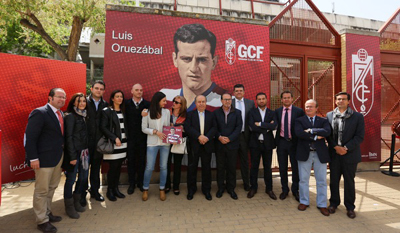Acto inaugural de la puerta Luis Oruezábal 