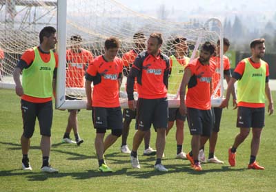 Los jugadores preparan el choque contra el Valencia 