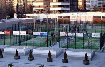 Panorámicas de las pistas de padel del Centro O2 (GRJ) Panorámicas de las pistas de padel del Centro O2 (GRJ)