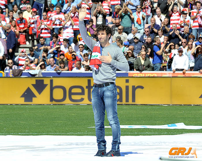 Mainz en su despedida como jugador del Granada CF (BALDOMERO)