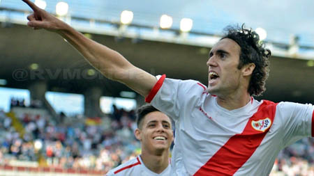 Raúl Baena vestirá la próxima campaña de rojiblanco (RAYO VALLECANO)