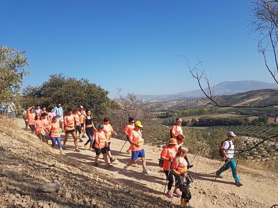 Un grupo de participantes 