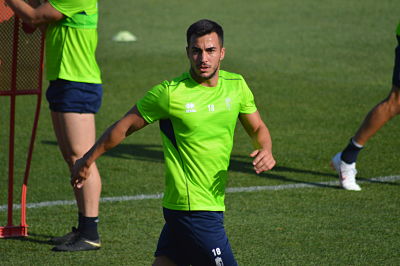 Joselu en un entrenamiento del Granada en la actual pretemporada(Grj)