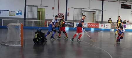 Alex marca para el Patín Cájar (CHP CÁJAR)