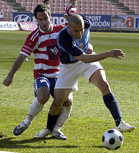 Carlos Ruiz se marcha a la UD Melilla (PACO AYALA) Carlos Ruiz se marcha a la UD Melilla (PACO AYALA)
