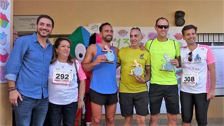 Las calles de Granada se han vuelto a llenar de solidaridad con la carrera en favor de Aspace (EUROPA PRESS)