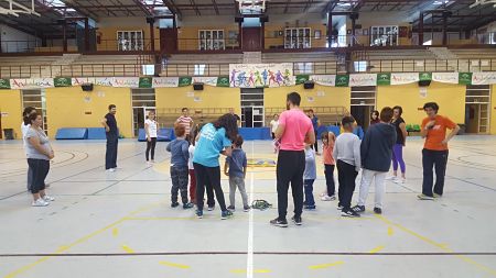 Actividades deportivas organizados por la UGR para las familias (UGR)