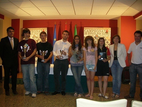 Grupo de premiados de la categoría sub18 Grupo de premiados de la categoría sub18