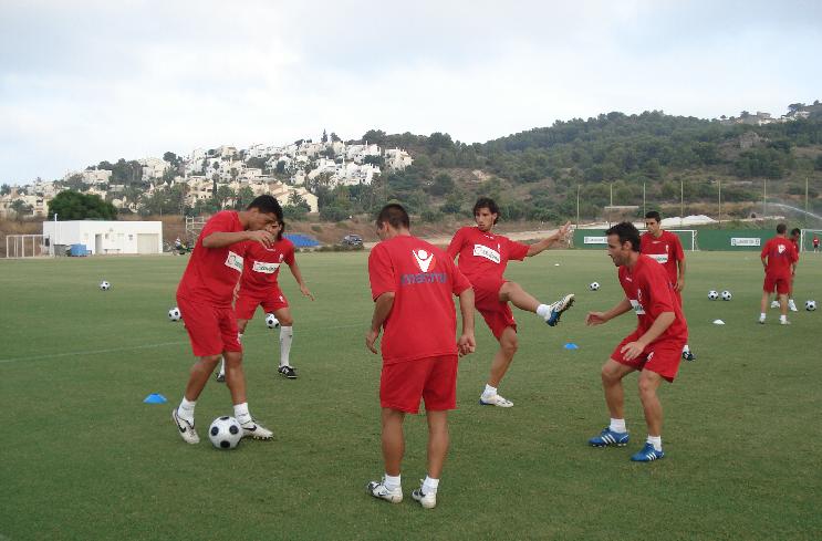 El Granada C.F. se pone a punto en La Manga del Mar Menor