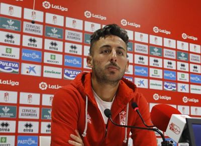 Adri Castellano, en rueda de prensa (P.VILLOSLADA GCF) 