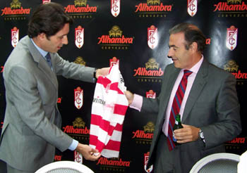 Cervezas Alhambra nuevo patrocinador del Granada CF (GRJ)