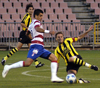 Rubén Torrecilla auncia que deja la práctica del fútbol (P. AYALA) Rubén Torrecilla auncia que deja la práctica del fútbol (P. AYALA)