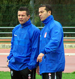 Javi Ávila junto al técnico Miguel Ángel Álvarez Tomé