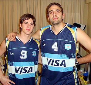 Nico de los Santos junto a Juan Pedro Gutiérrez (CBGRANADA.COM) Nico de los Santos junto a Juan Pedro Gutiérrez (CBGRANADA.COM)