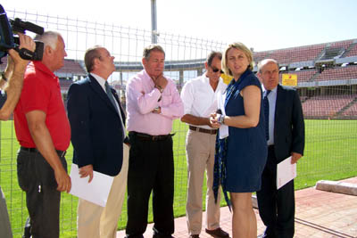 El alcalde, concejales y técnicos durante la visita a las obras (GRJ) El alcalde, concejales y técnicos durante la visita a las obras (GRJ)