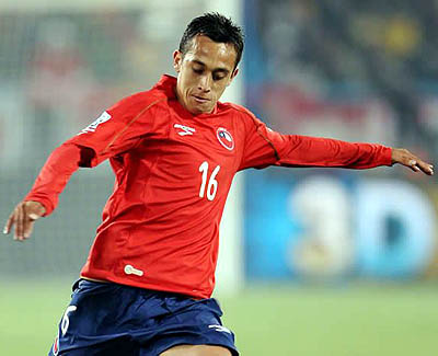 Fabian Ariel Orellana, mundialista en Sudáfrica con Chile, tiene 24 años 