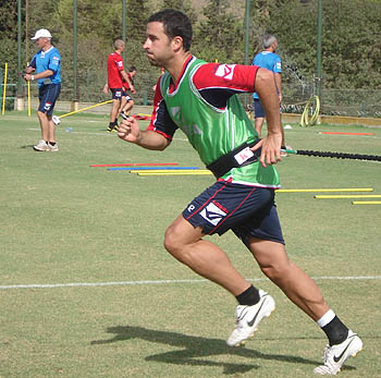 Alex Geijo viajará a Vigo y se perfila como titular en la delantera