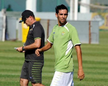 Juande, durante un entrenamiento con el Betis. (FIEBREBETICA)
