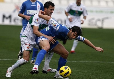 Diego Mainz, en el encuentro frente al Elche. (ARCHIVO)