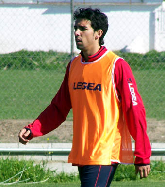 Juande, durante un entrenamiento con el Granada CF
