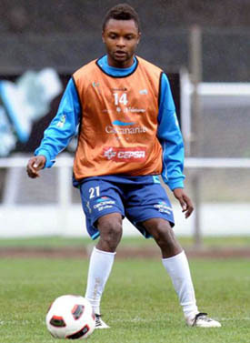 Kitoko, en un entrenamiento con el CD Tenerife