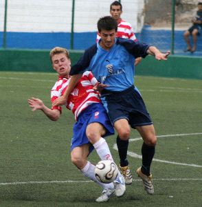 Lance del partido de la pasada temporada en La Espiguera
